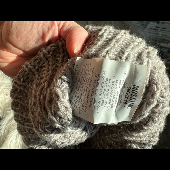 Mossimo Taupe knit beanie - Picture 3 of 3